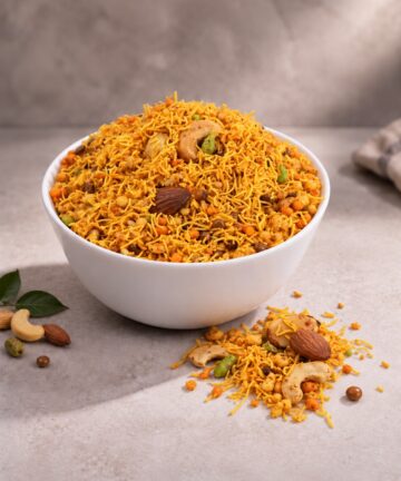 Vellari Vithai Mixture / Cucumber Seed Mixture